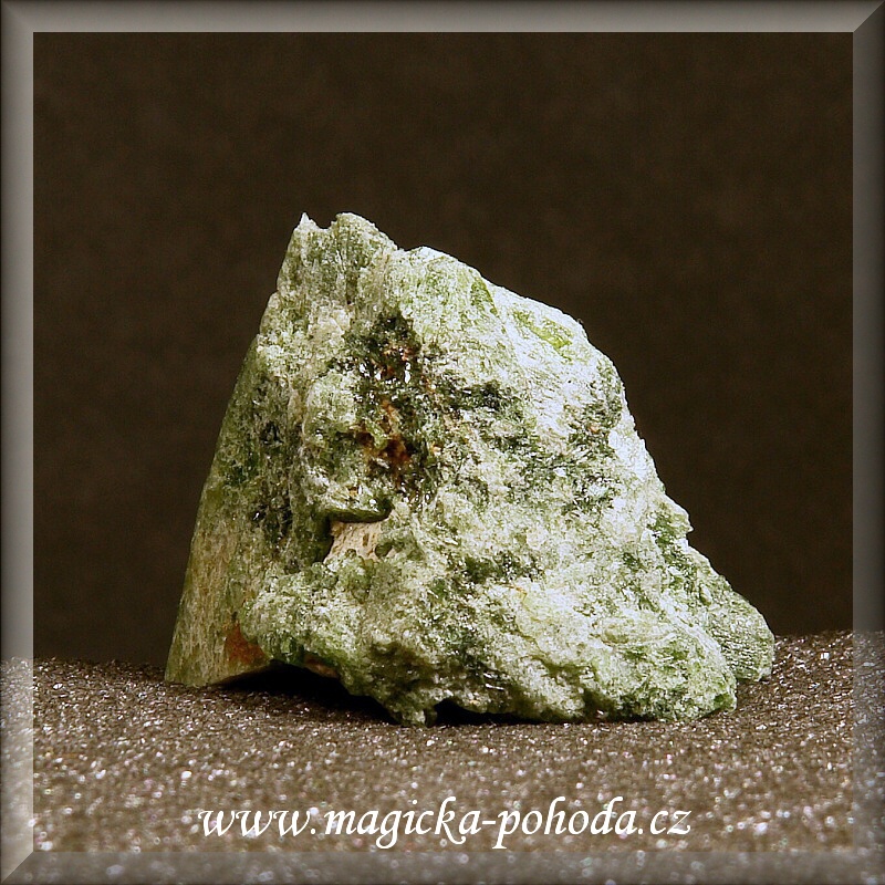 Diopsid 1002VII-09