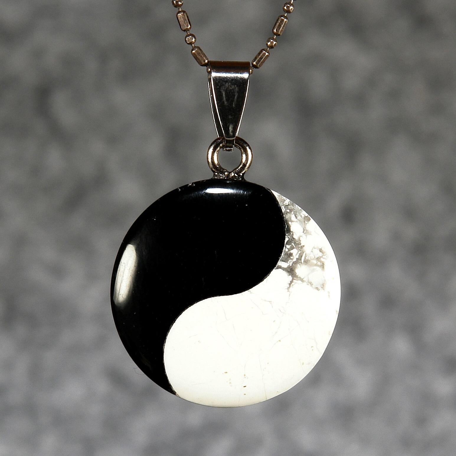 Jin-Jang Přívěsek Magnezit + Onyx ALMM020519-01 - bižuterní úchyt