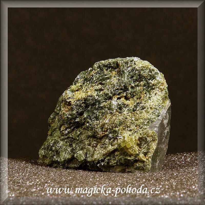 Diopsid 1002VII-23