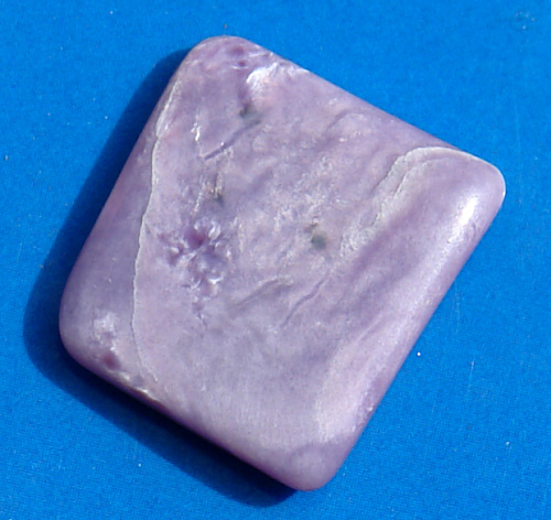 Čaroit D16
