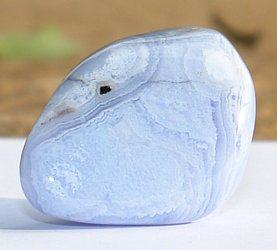 14.Chalcedon 48g