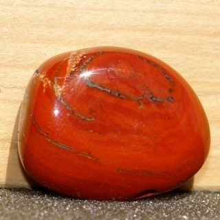 Jaspis vrtaný přívěsek P0711/40 - vrtaný 