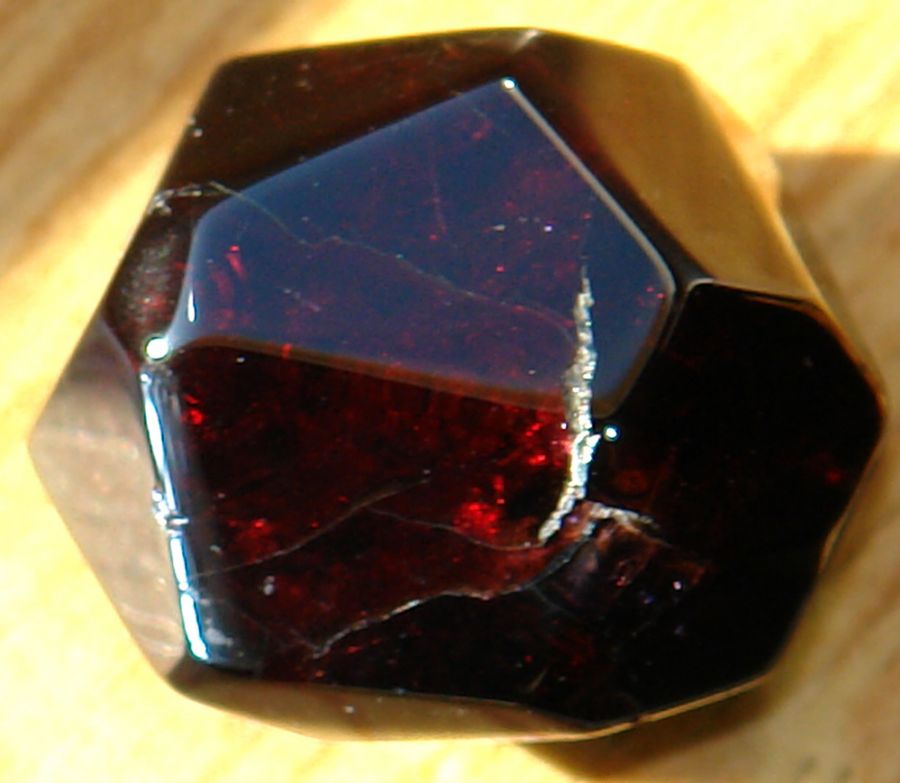 Granát 05
