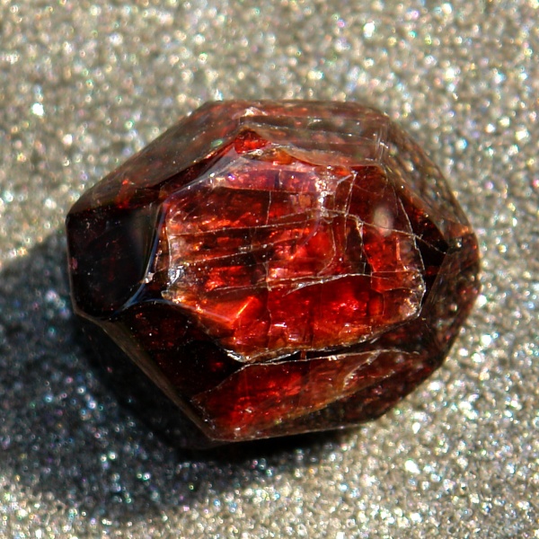 Granát 32