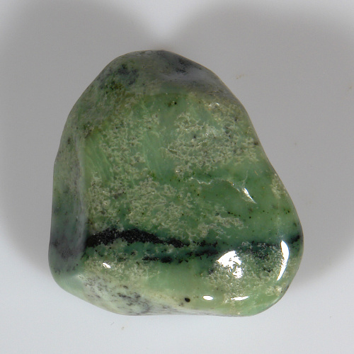 Grosulár ( Grossularit ) zelená odrůda granátu 31