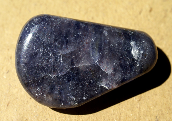 Iolit (cordierit) 10