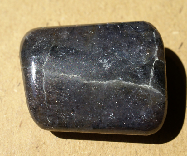 Iolit (cordierit) 11
