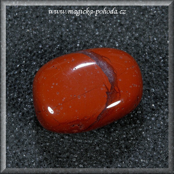 Jaspis červený P0712XI-12