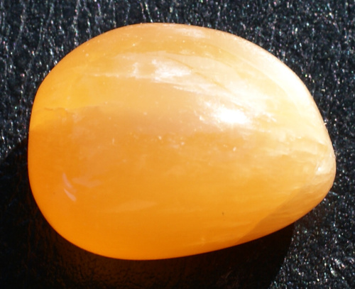 Kalcit oranžový P07