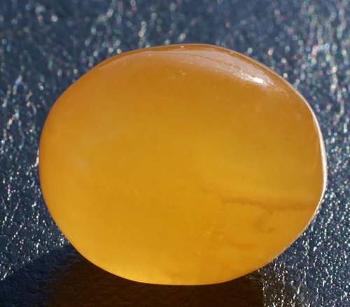 Kalcit oranžový P22