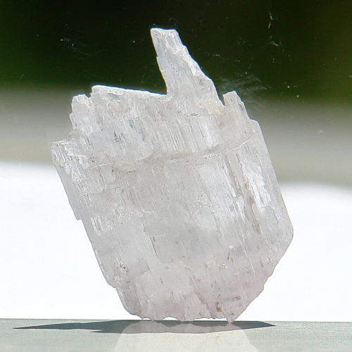 Kunzit krystal P02