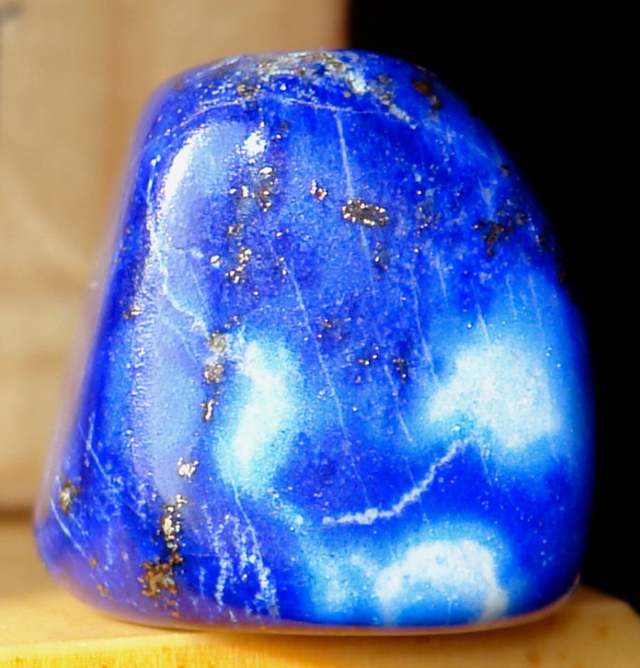 16.Lapis lazuli