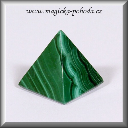 Malachit pyramida K1411XI017