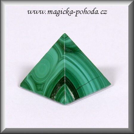 Malachit pyramida K1411XI020