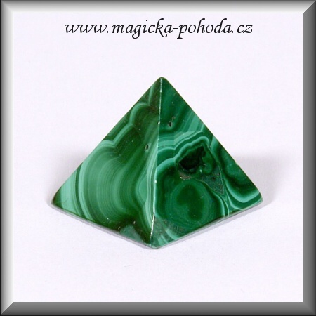 Malachit pyramida K1411XI022