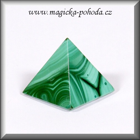 Malachit pyramida K1411XI026