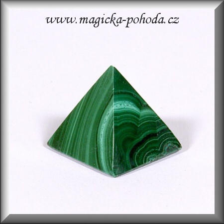 Malachit pyramida K1411XI036