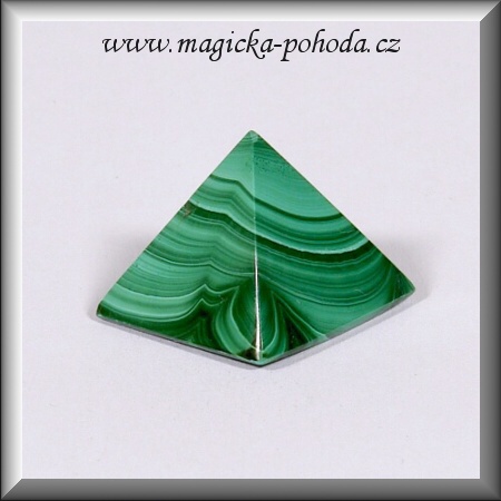 Malachit pyramida K1411XI040