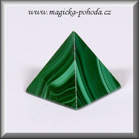 Malachit pyramida K1411XI041