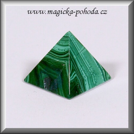 Malachit pyramida K1411XI043