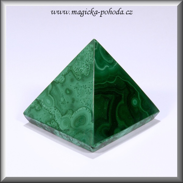 Malachit pyramida K1411XI049