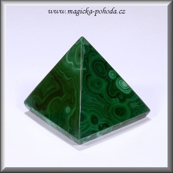 Malachit pyramida K1411XI049