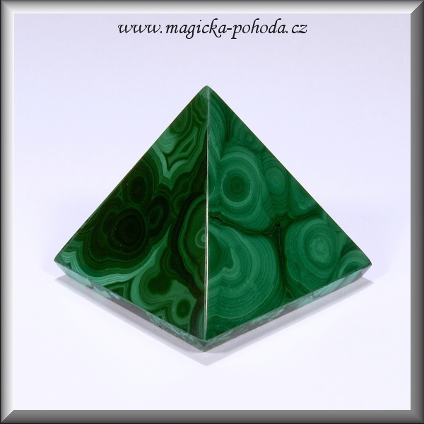Malachit pyramida K1411XI050