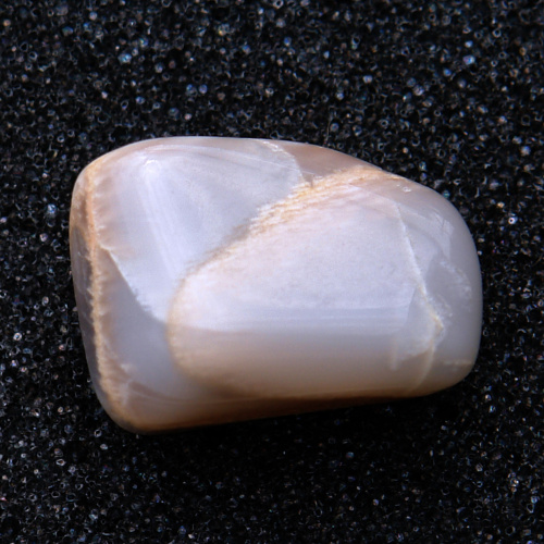 Měsíční kámen 67