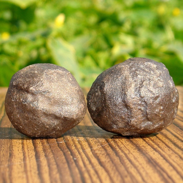 ***MOQUI MARBLES*** pár N081163