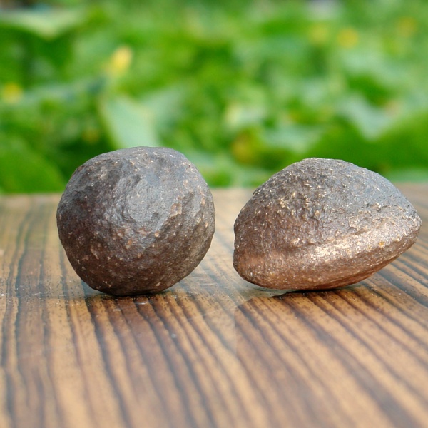 ***MOQUI MARBLES*** pár N081178