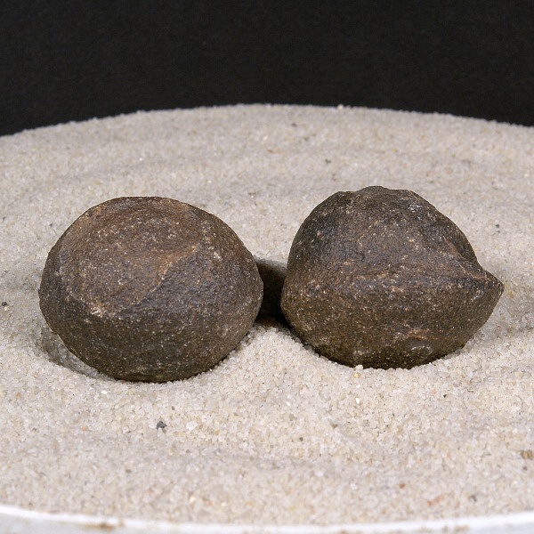***MOQUI MARBLES*** pár N1012XII_68