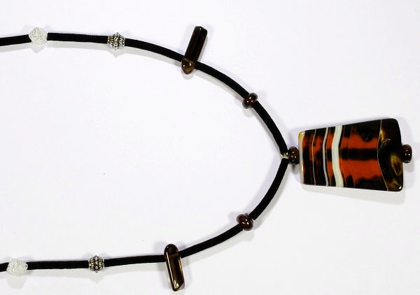 Náhrdelník Sardonyx-Křišťál-Granát-Záhněda VV015 - zapínání kov