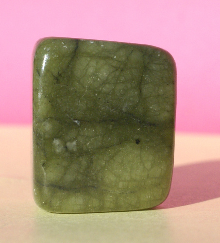 Nefrit Kanadský 22