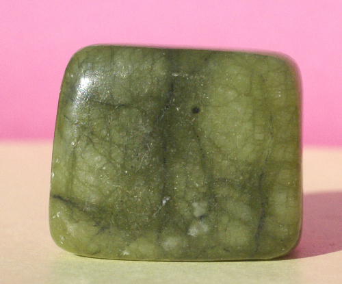 Nefrit Kanadský 22