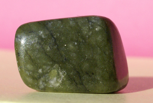 Nefrit Kanadský 30