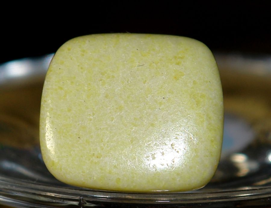 Nefrit žlutý 02