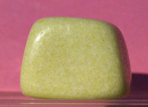 Nefrit žlutý 09