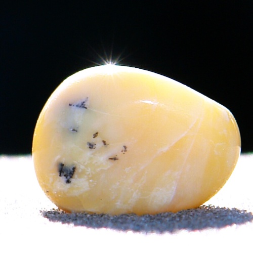 Opál žlutý 89
