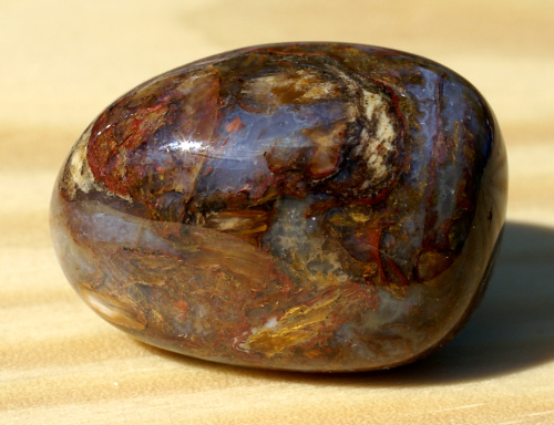 Pietersit 70