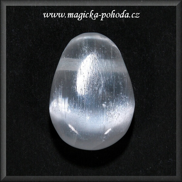 Selenit N2305XII-66 vrtaný přívěsek