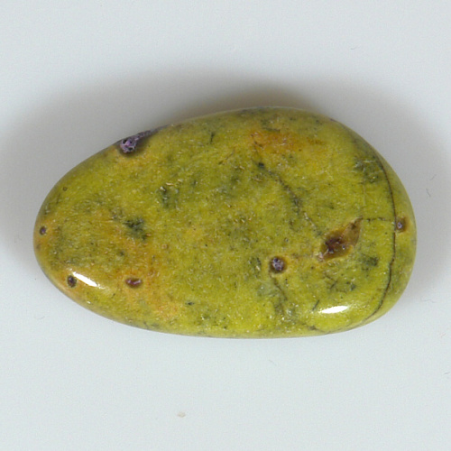 Serpentin se stichtitem 02