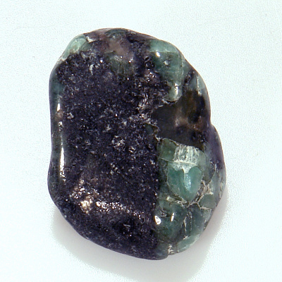 Smaragd 37