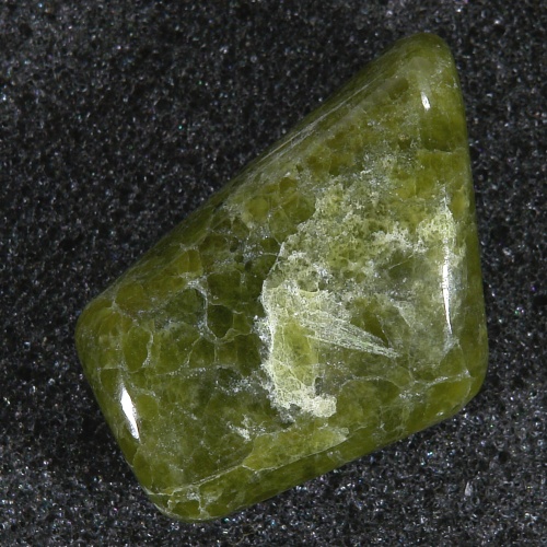 Vesuvián - Vesuvianite 034