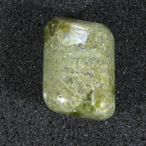 Vesuvián - Vesuvianite 087