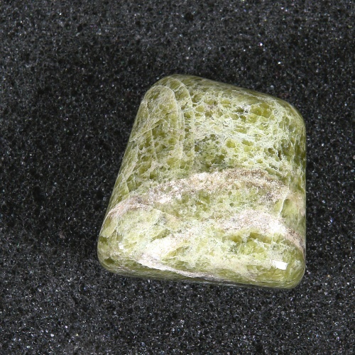 Vesuvián - Vesuvianite 091