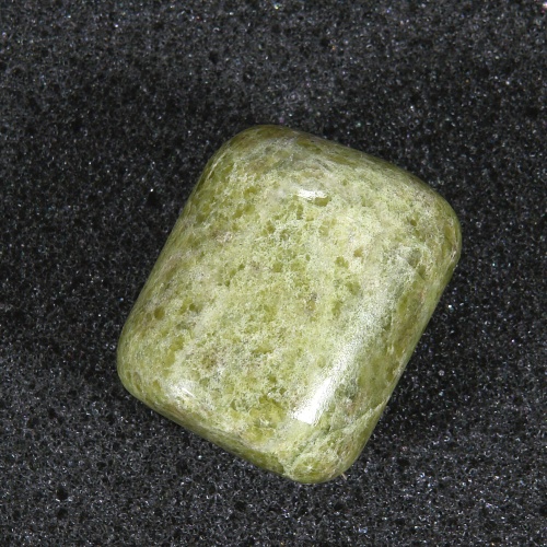 Vesuvián - Vesuvianite 098